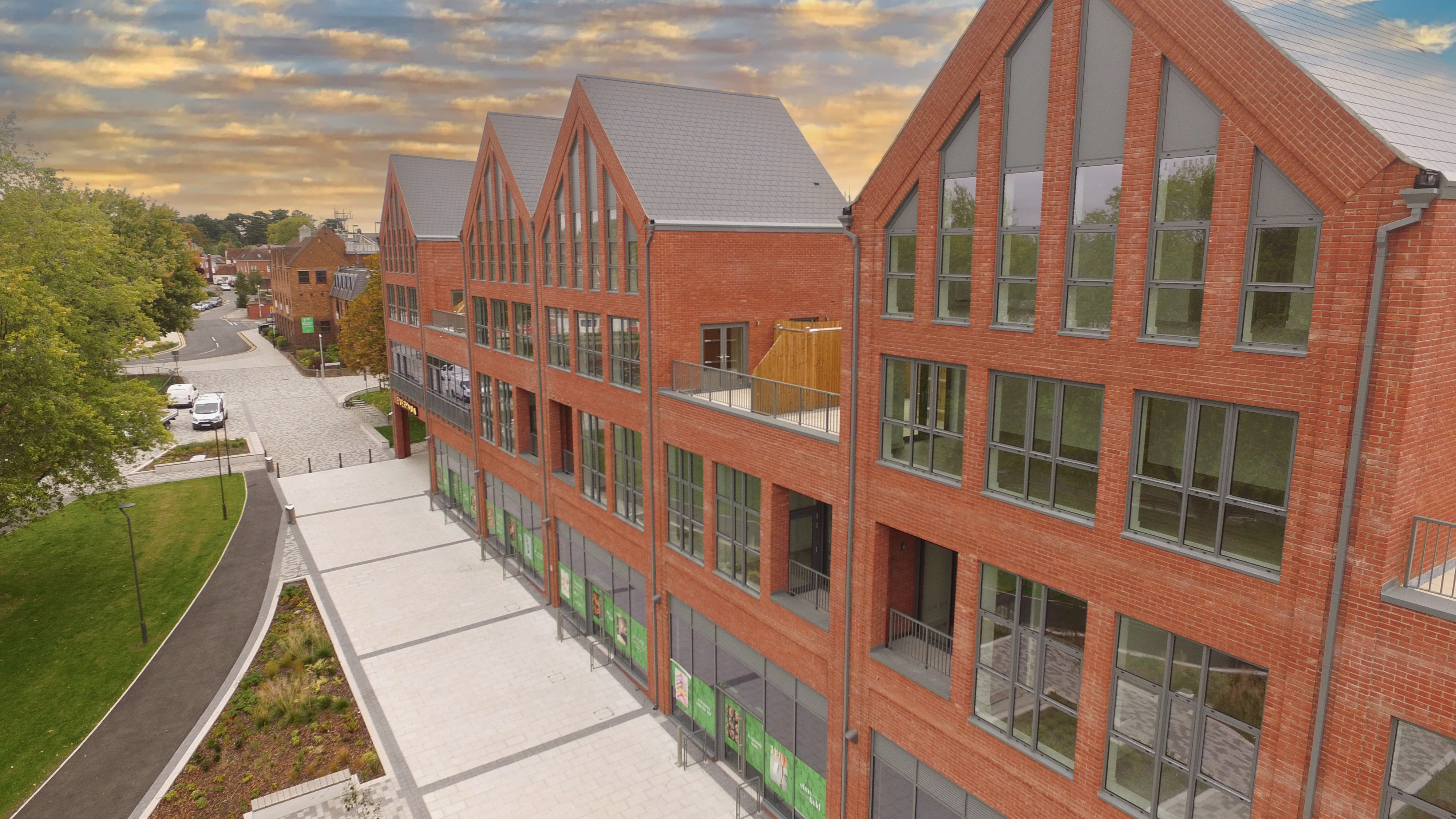 KAM – Elms Field – Projects 01